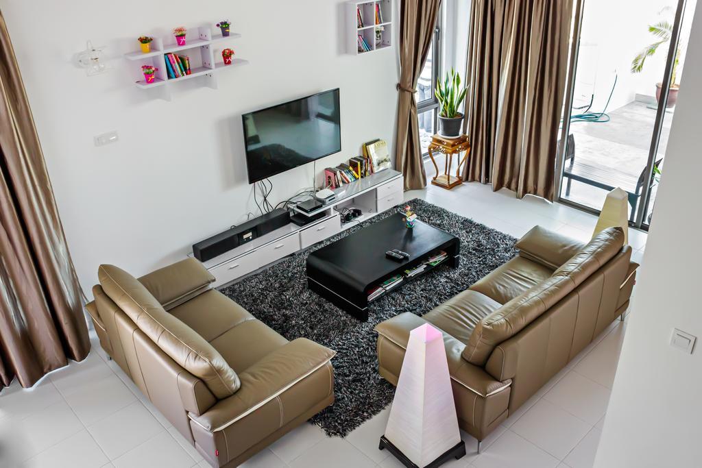 R Residence Jelutong Ngoại thất bức ảnh